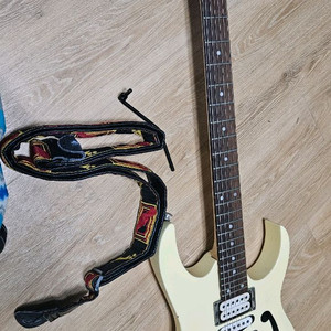 아이바네즈 PGM30 일렉기타