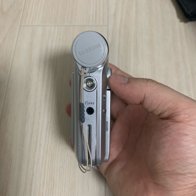 삼성 캠코더 미니켓 VM-M110 / 레트로 캠코더 / 빈티지 캠코더 이미지