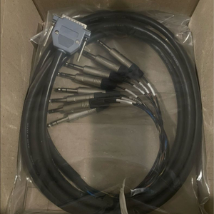 카나레/뉴트릭 DB25 to TRS 케이블 3.5m 팝니다. (신품)