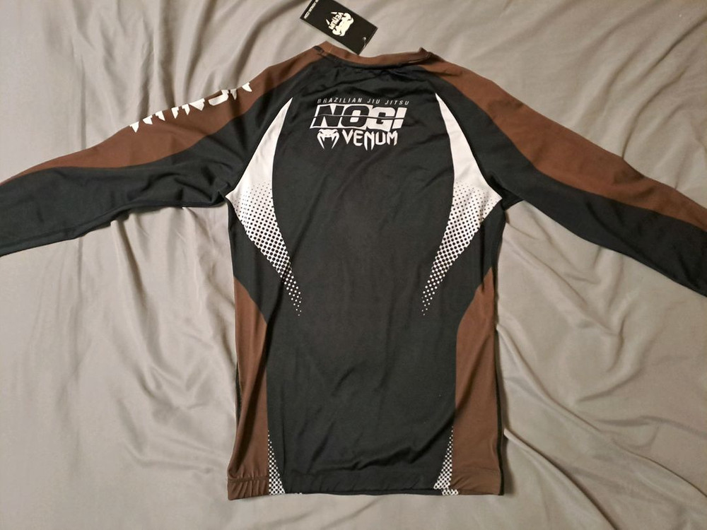 새상품) 베넘 rank 노기 주짓수 래쉬가드 브라운 XL--1