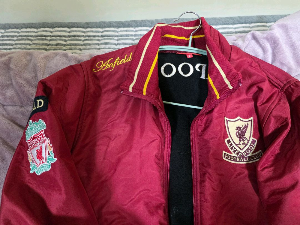 리버풀 트레이닝 자켓 & 점퍼 판매--1