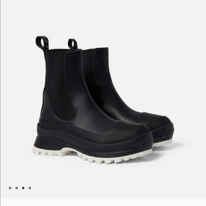 스텔라 맥카트니 트레이시 첼시 부츠 팝니다.