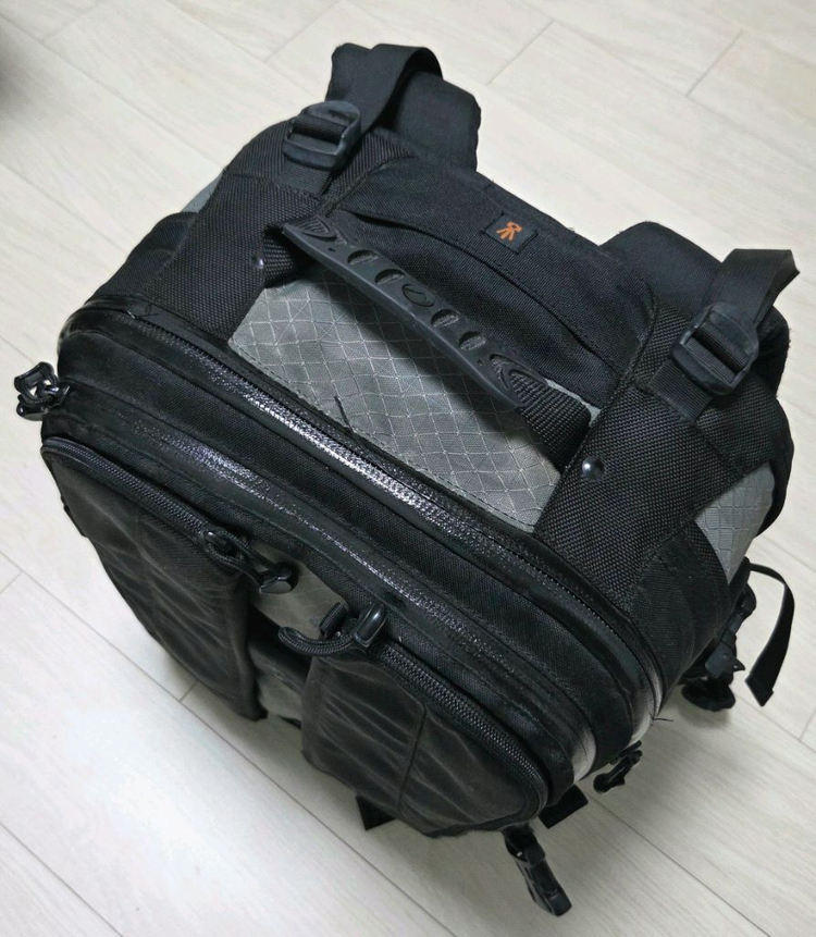 카메라 가방 로우프로 Lowepro Vertex 200 AW 망원렌즈 백팩--2
