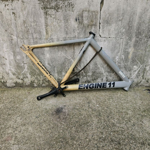 엔진11 볼텍스 17년식