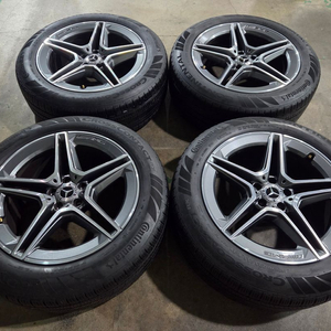 벤츠 GLC 19인치 정품 휠타이어 이미지