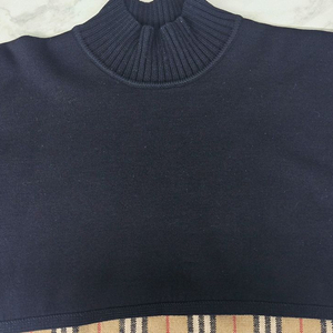 버버리키즈판쵸 리버시블 s사이즈