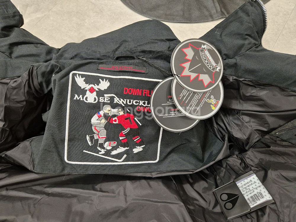 무스너클 3Q 오리지널 쓰리쿼터 블랙 패딩--8