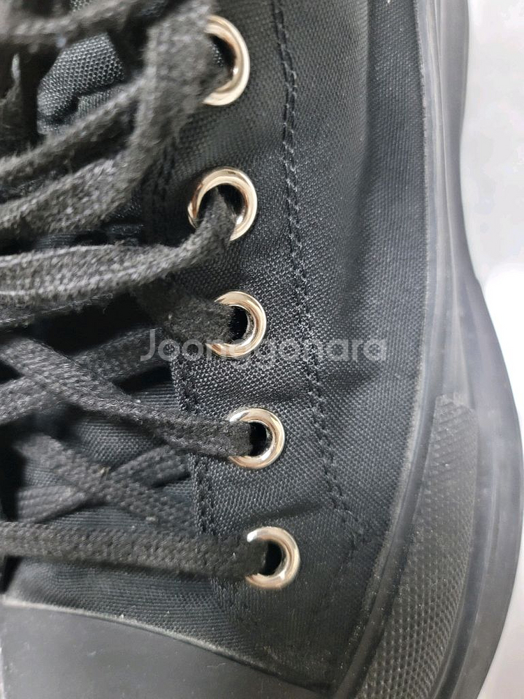 알렉산더맥퀸 트레드슬릭 하이탑 스니커즈 45표기 290사이즈--3