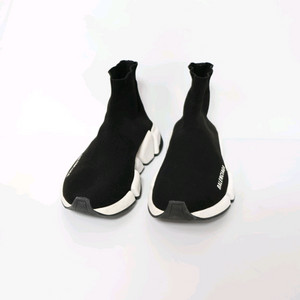 발렌시아가 스피드러너 2.0 여성 스니커즈 35/220