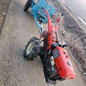 대동 경운기 수동 중고판매 합니다 상태 좋습니다 이미지