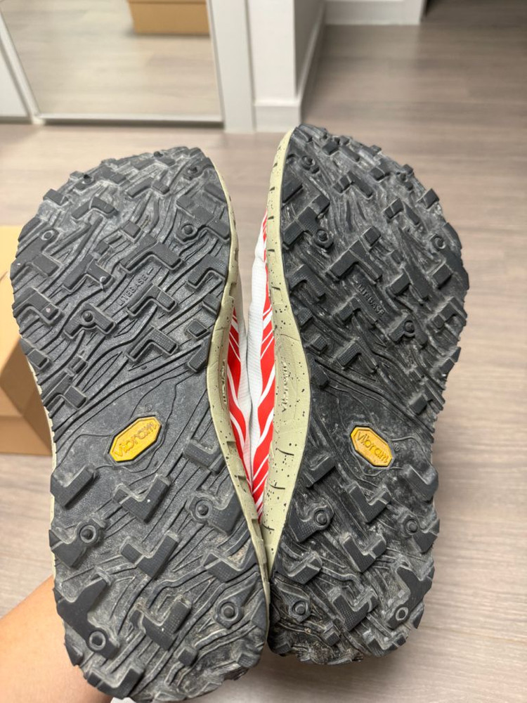 노다 norda 001 x 레이자합 마그마 285 팝니다 이미지