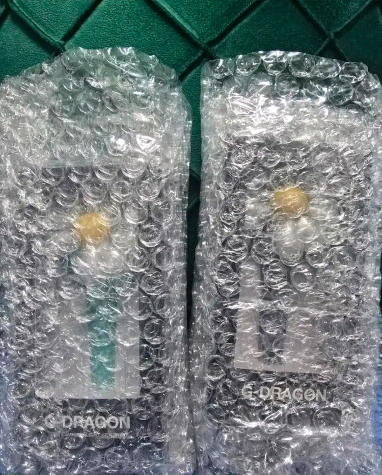 GDRAGON 데이지응원봉, 크래들, 키링 세트 이미지