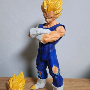 드래곤볼 베지터 피규어 (마인베지터 헤드 포함)