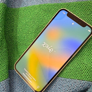 아이폰 12 미니 화이트 특S급 팝니다