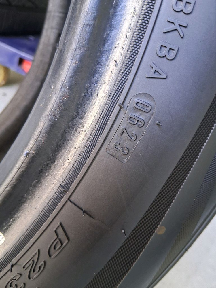 2355517중고타이어235 55 17투싼스포티지오피러스그랜져 양주동두천의정부싼타이어--3