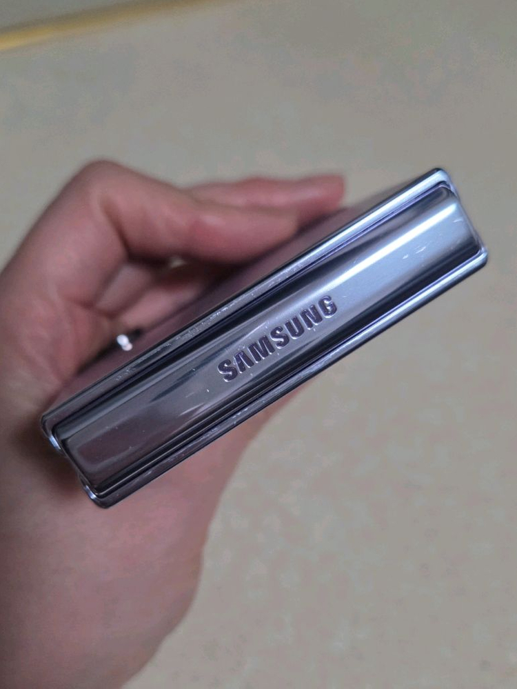 갤럭시 z플립4 256기가 부품용 팝니다--3