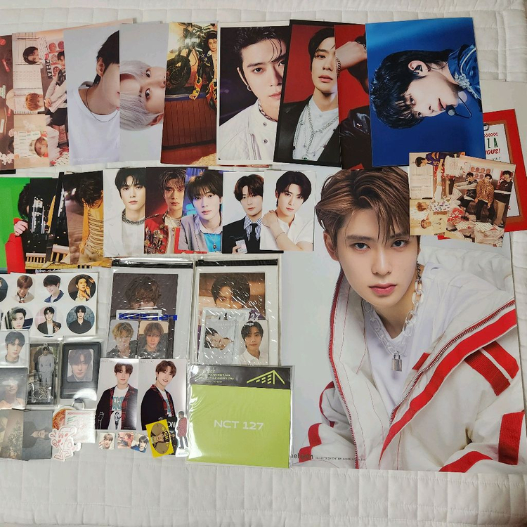 NCT 127 재현 굿즈 일괄 판매 포카 엽서 포스터 스티커 엔시티 이미지