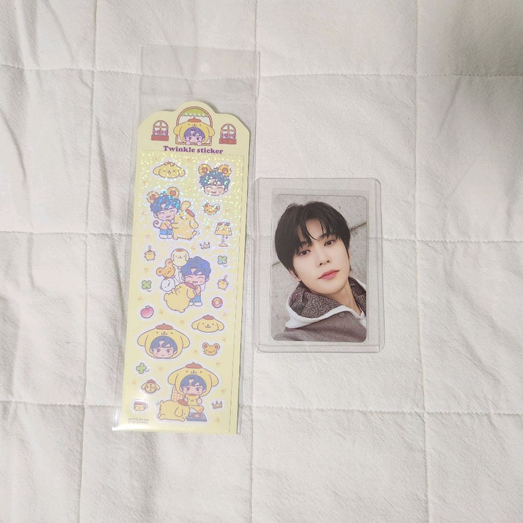 NCT 127 재현 굿즈 일괄 판매 포카 엽서 포스터 스티커 엔시티 이미지