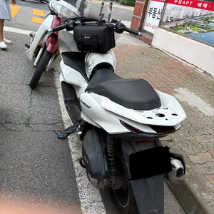 혼다 pcx21년식 판매합니다