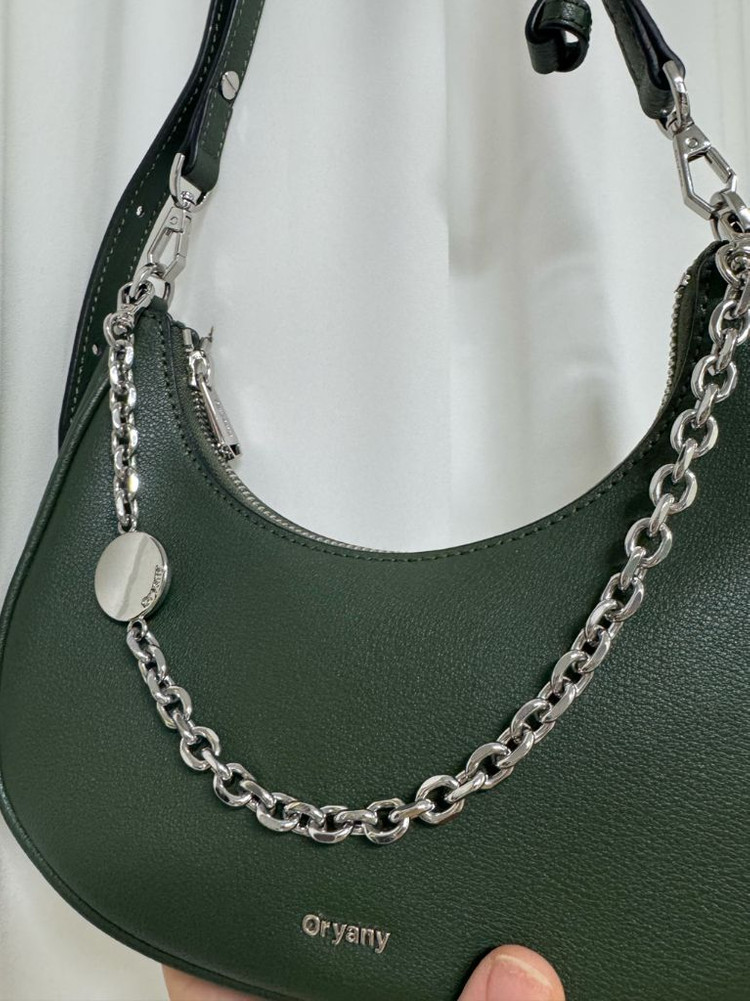 오야니 카키색 달리숄더백 이미지