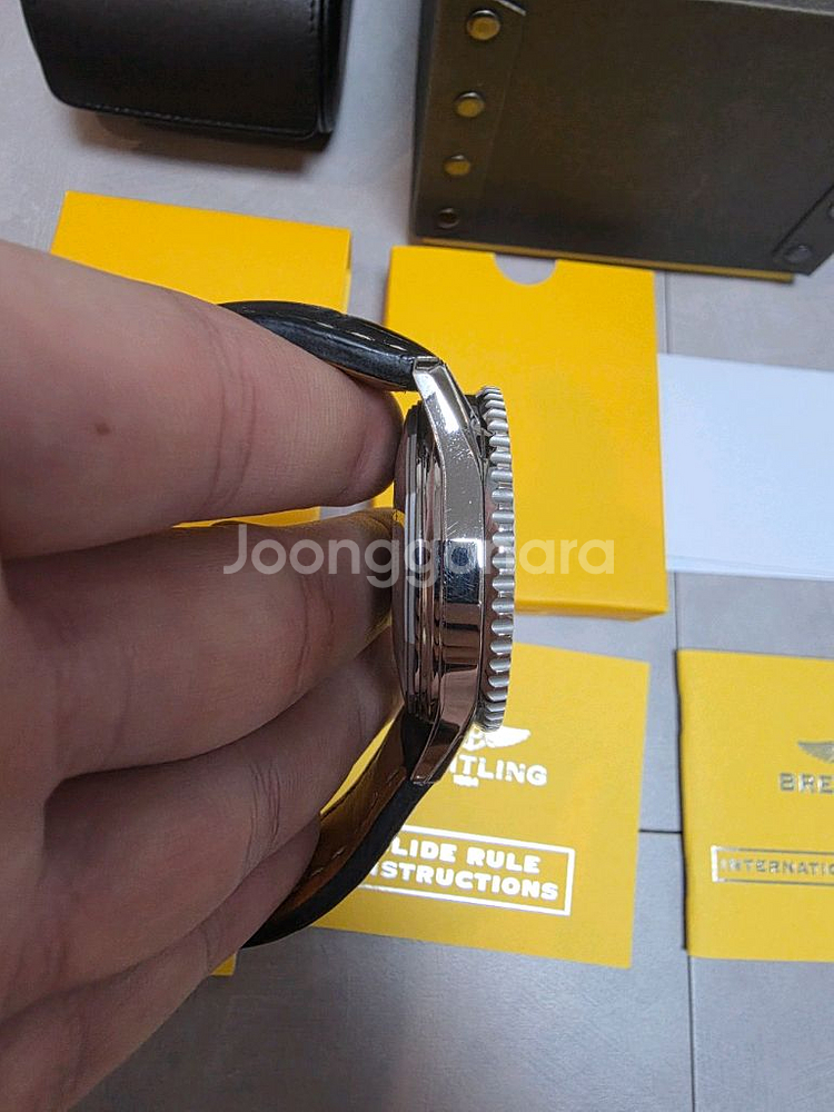 브라이틀링 내비타이머 43mm 황금날개--2