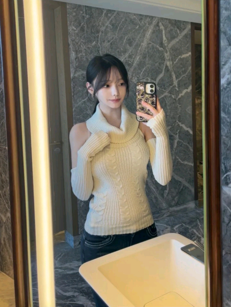 [새상품] 수입의류 워머 꽈배기 홀터넥 폴라 니트 세트 FREE 이미지