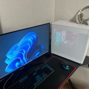 게이밍 커스텀 컴퓨터 풀세트 아이온2 이미지