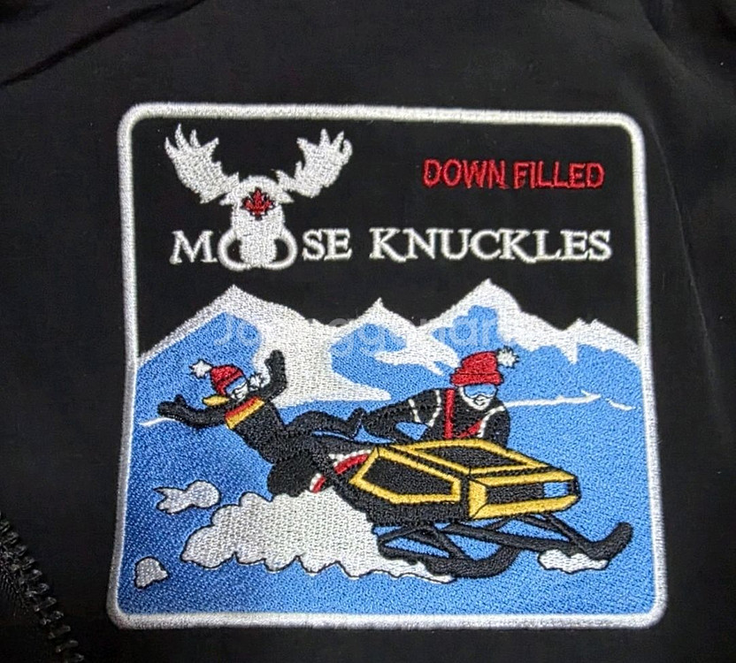 무스너클 패딩 SP *정품인증완료--7