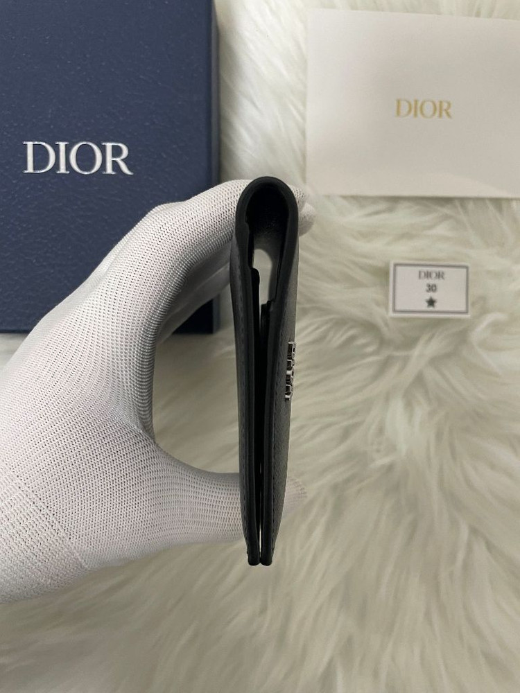 [새상품급/정품] 디올 다이아몬드 여권지갑 이미지