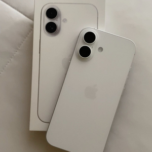아이폰 16 화이트 128GB 급매