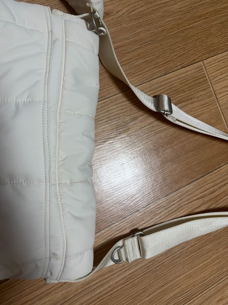 캉골패딩가방 (푸퍼메신저백) 이미지