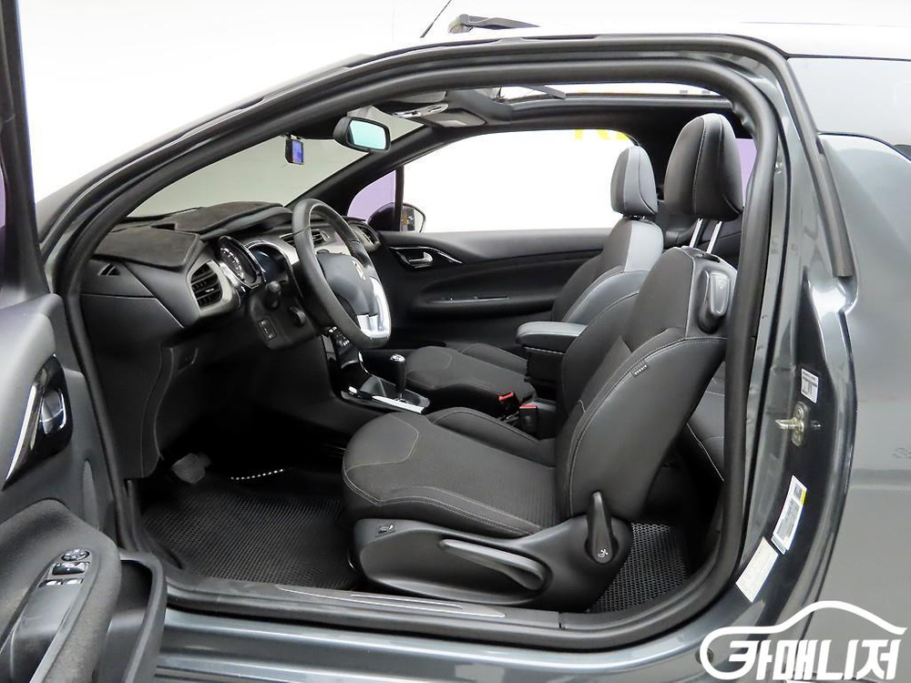 [시트로엥]DS3 카브리오 1.6 BlueHDi 소 시크 #2026년특가 이미지