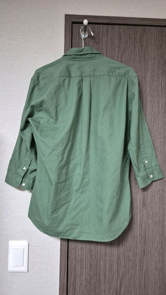 M 초록 셔츠 롤업 반소매 Freaks store 이미지
