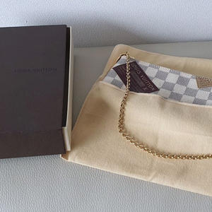 루이비통 다미에 클러치백