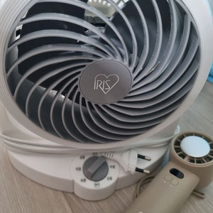 손선풍기+탁자선풍기 2개