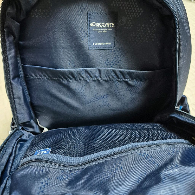 디스커버리 초등학생 백팩 새상품 149000원--6