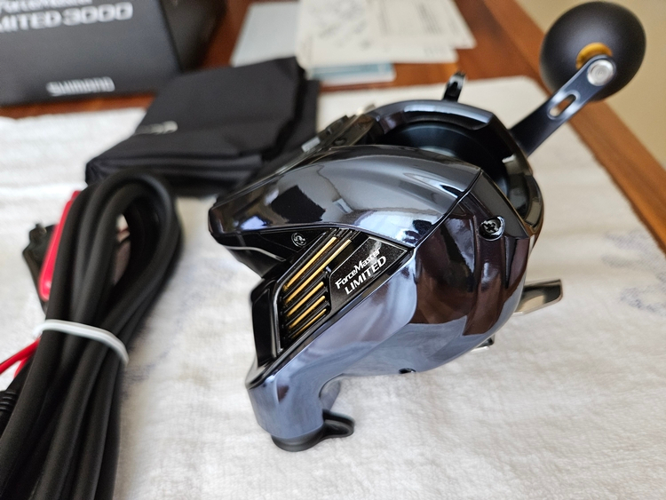 시마노(한정품 전동릴) '19 포스마스터 리미티드(LTD) 3000' 풀박사양/신품최저가--4