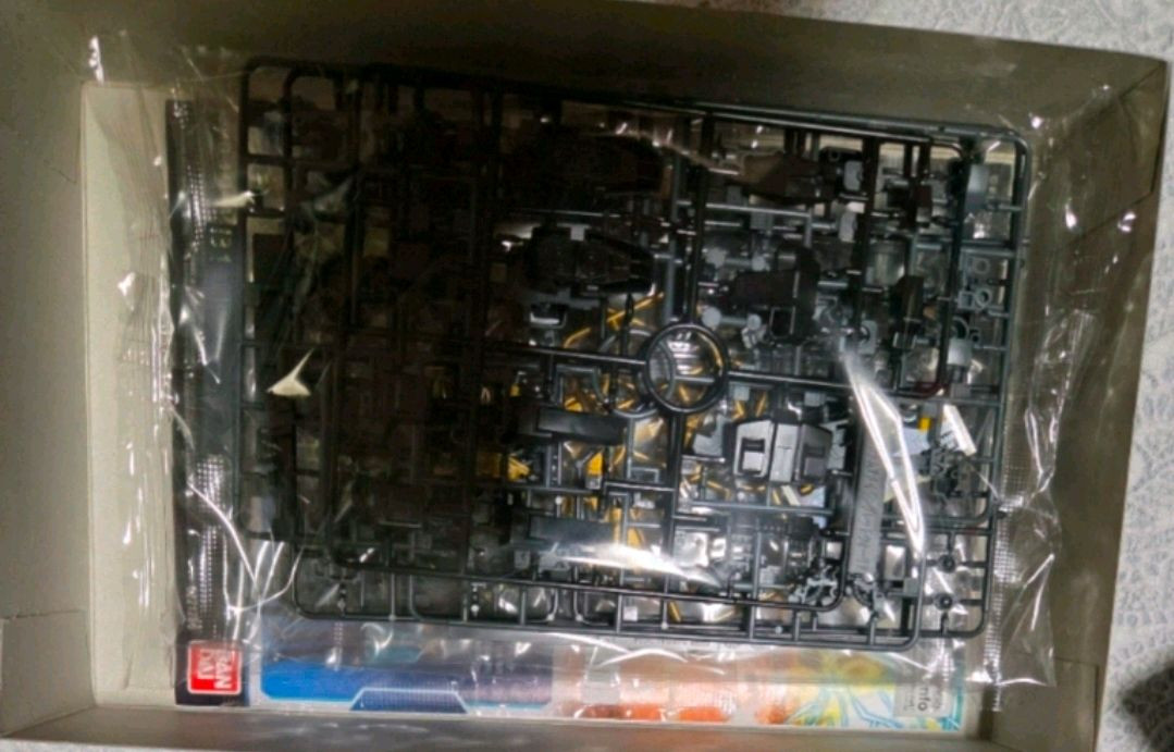 반다이 hg 블랙 워리어--1