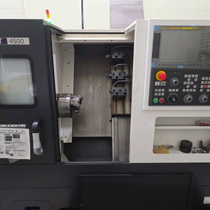 현대 WIA KIT 4500 CNC 선반 이미지