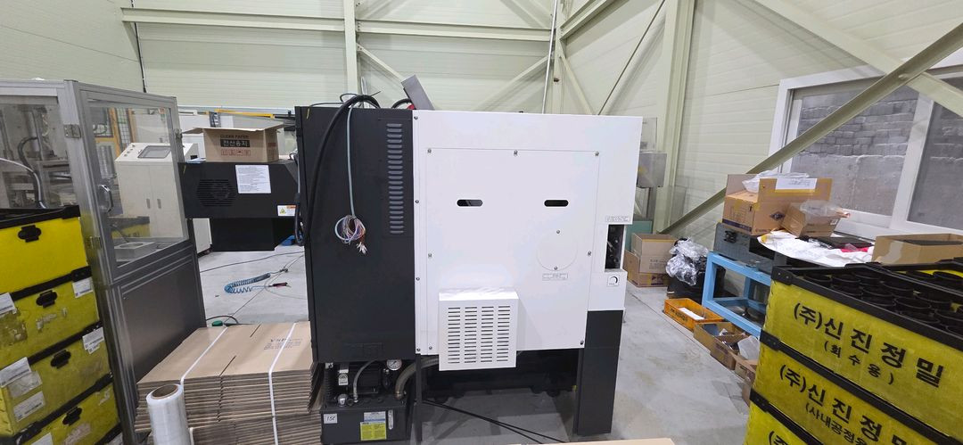 현대 WIA KIT 4500 CNC 선반 이미지