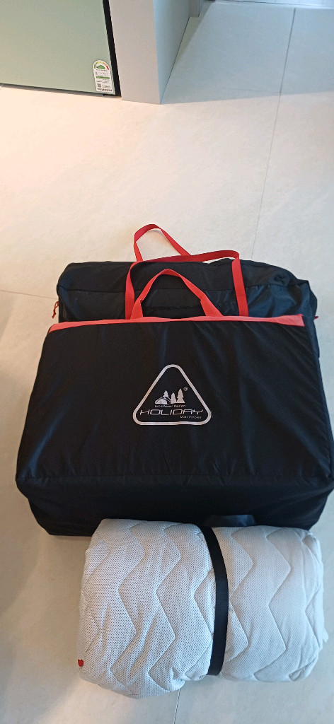 캠핑 홀리데이 마스터 베스티블 텐트 셋트 판매합니다. 이미지