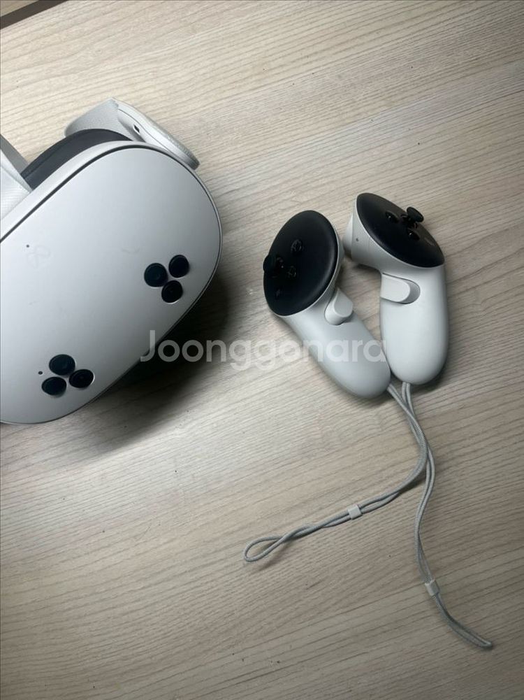 메타 퀘스트 3s 256GB VR 헤드셋 S급 정품 풀박스--1
