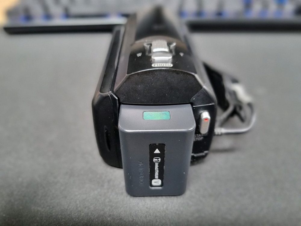 소니 핸디캠 HDR-PJ675--3