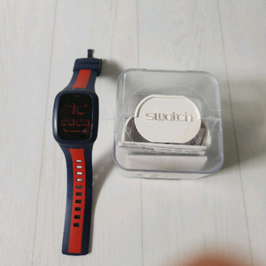 스와치 디지털 시계
