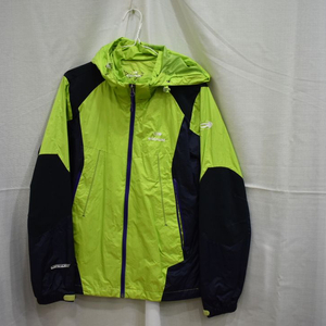 아이더 여성 바람막이 100 이미지