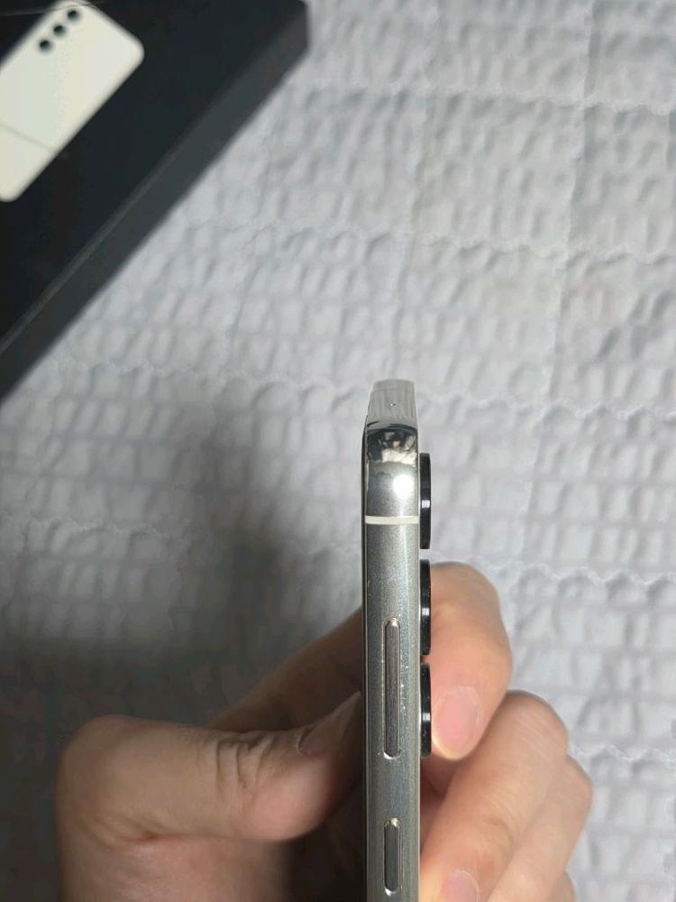 갤럭시 S23 크림 A급 256GB 자급제 삼케플 가능--4