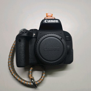 캐논 EOS 800D 18-55mm 번들렌즈