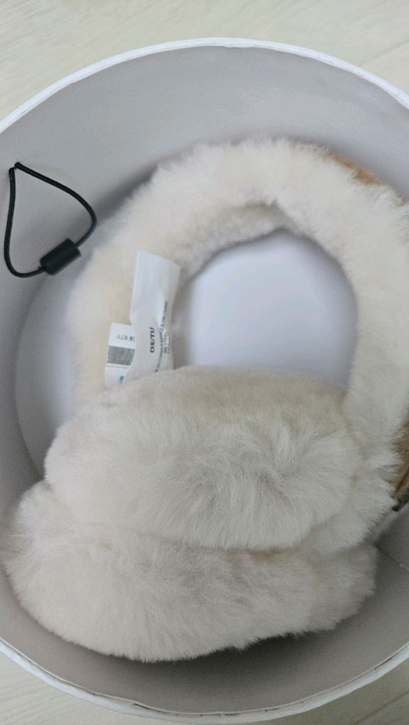 어그 귀마개 이어머프 이미지