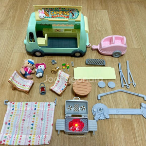 콩지래빗 캠핑카 이미지