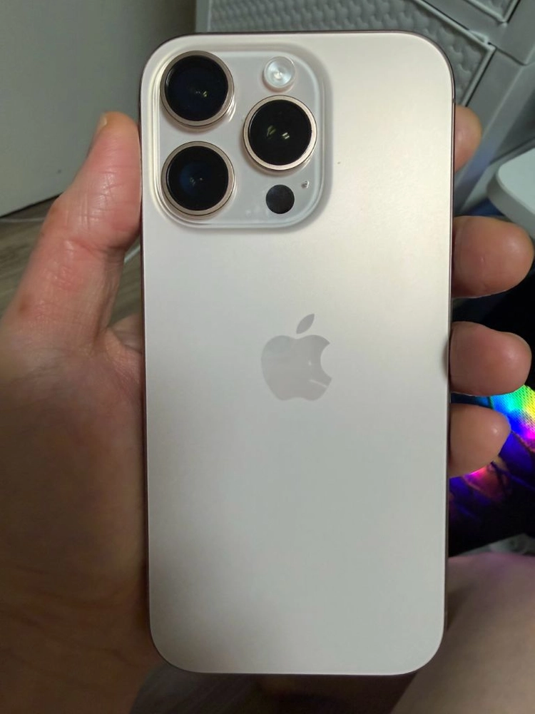 아이폰16 프로 128GB 데저트 티타늄 애케플 - 안심되는 중고거래